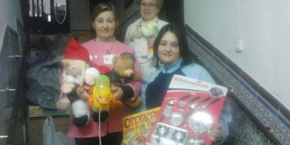 Nuevas Generaciones logra recoger más juguetes que en años anteriores