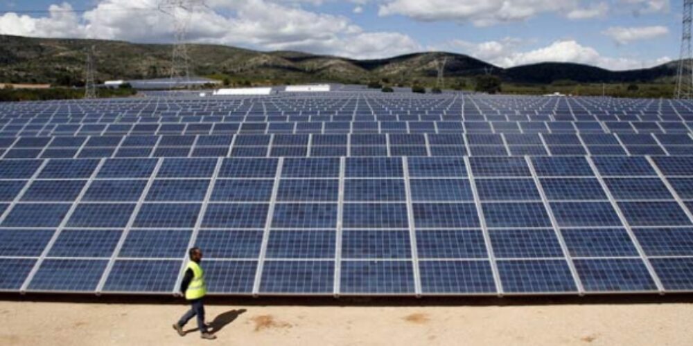Una empresa madrileña construirá una planta solar fotovoltaica